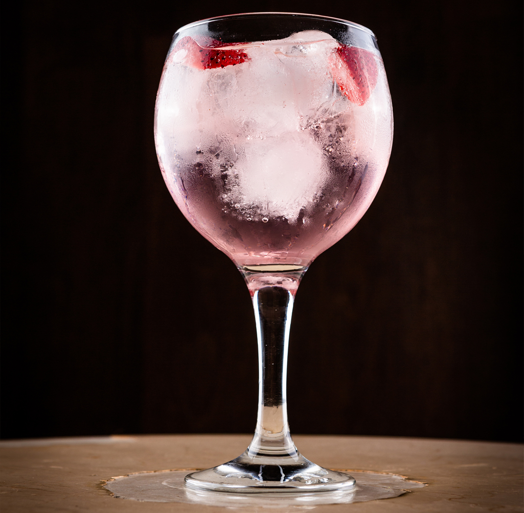 Pink_Gin_Tonic