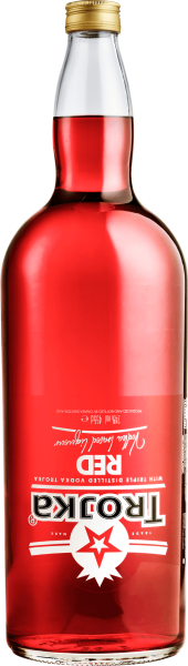 1485f8327140969fe426268afeafd6689e80152a_Trojka_Red_Vodka_Liqueur_455cl